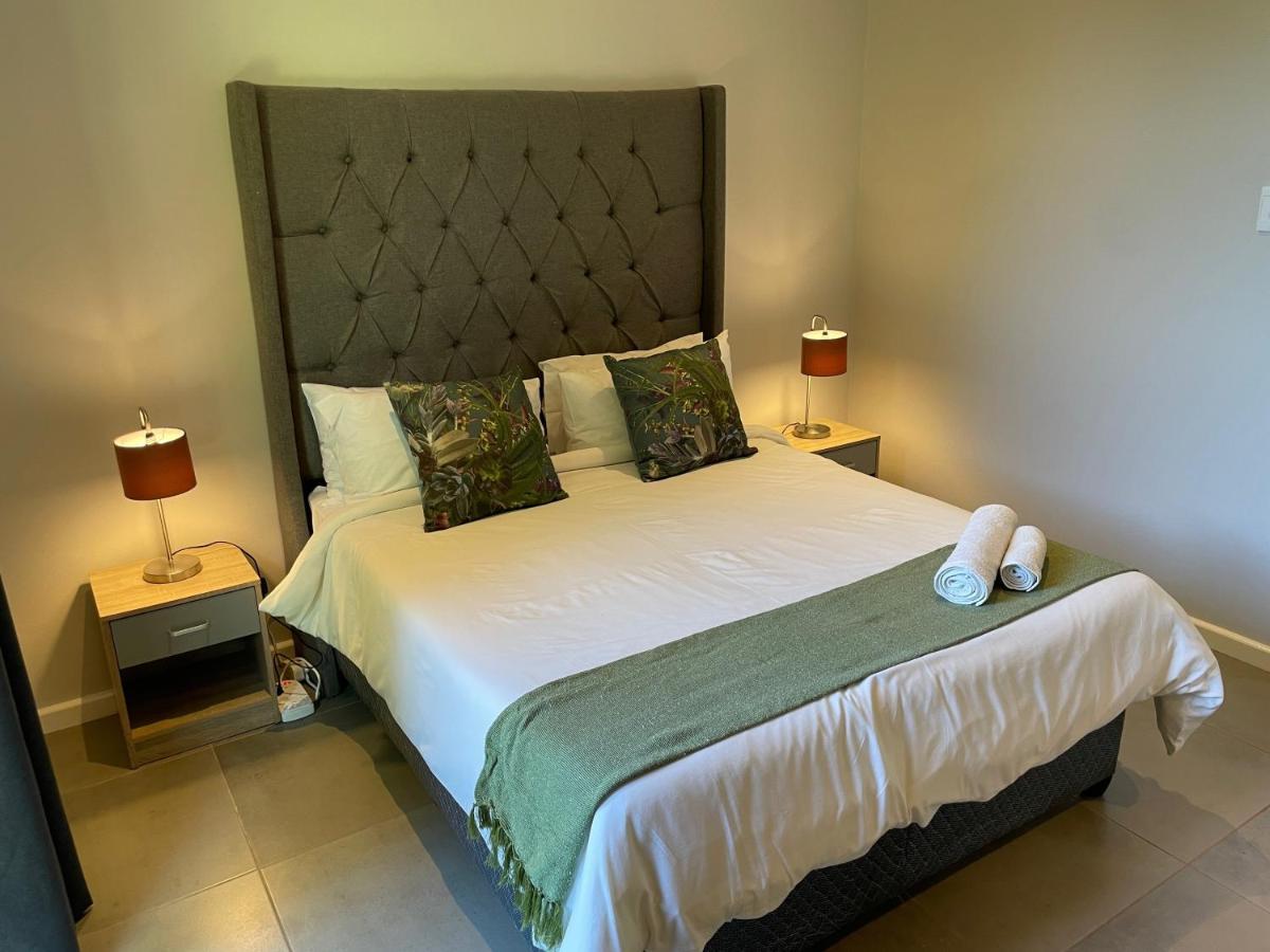 THE EXECUTIVE - EXCLUSIVE SELF-CATERING APARTMENTS - EZULWINI (Eswatini) -  from US$ 100 | BOOKED