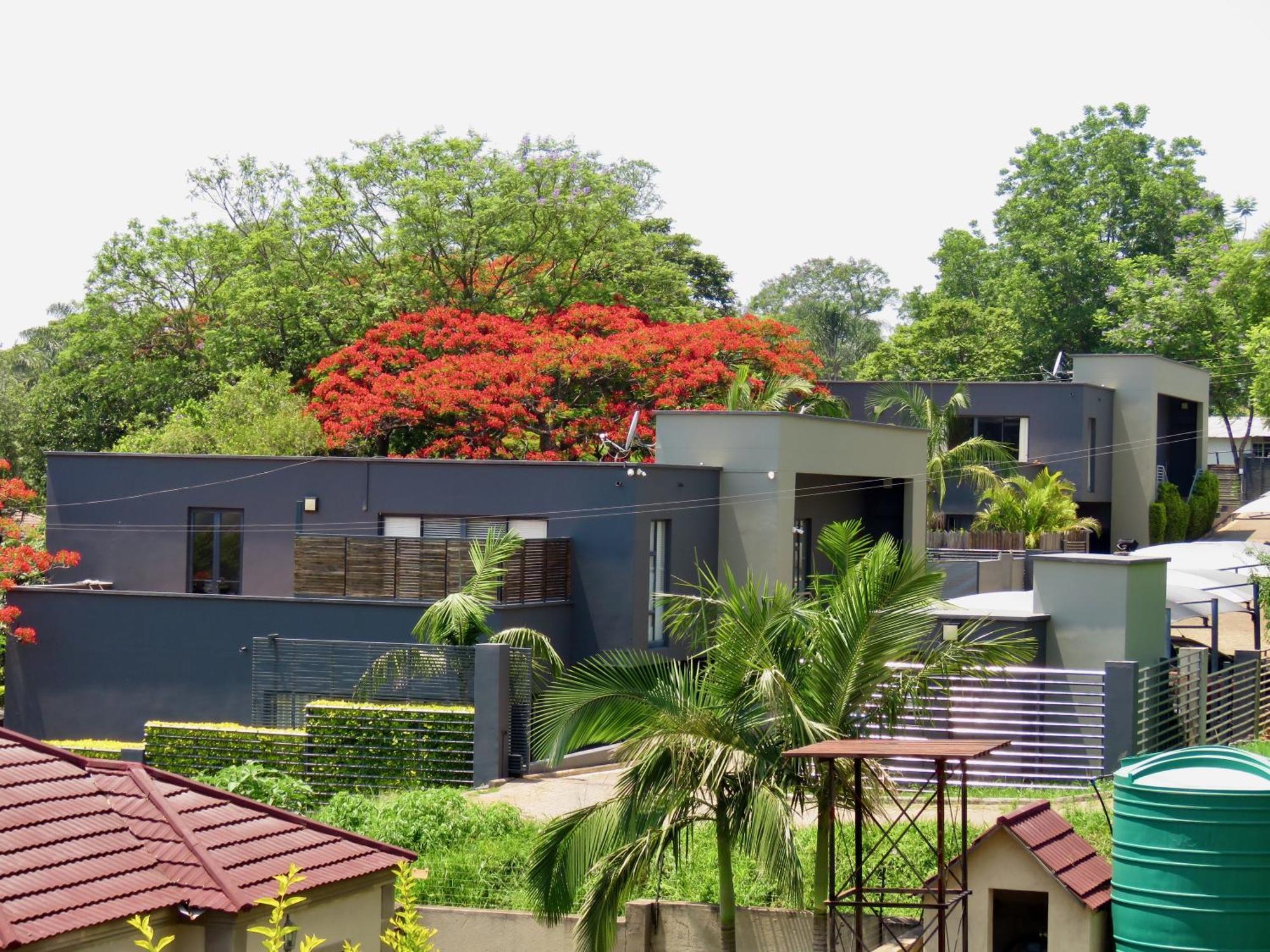 The Executive - Exclusive Self-Catering Apartments - Ezulwini Exterior photo