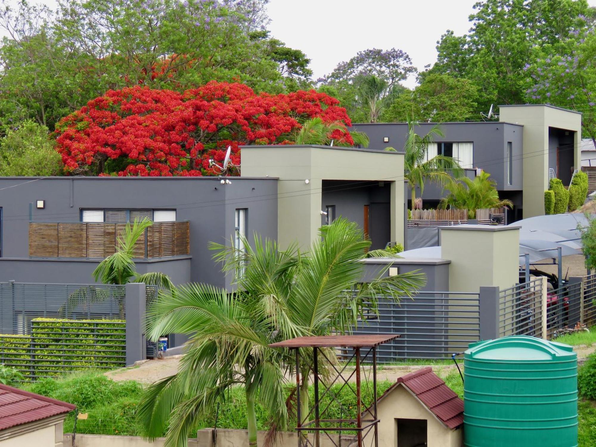 The Executive - Exclusive Self-Catering Apartments - Ezulwini Exterior photo