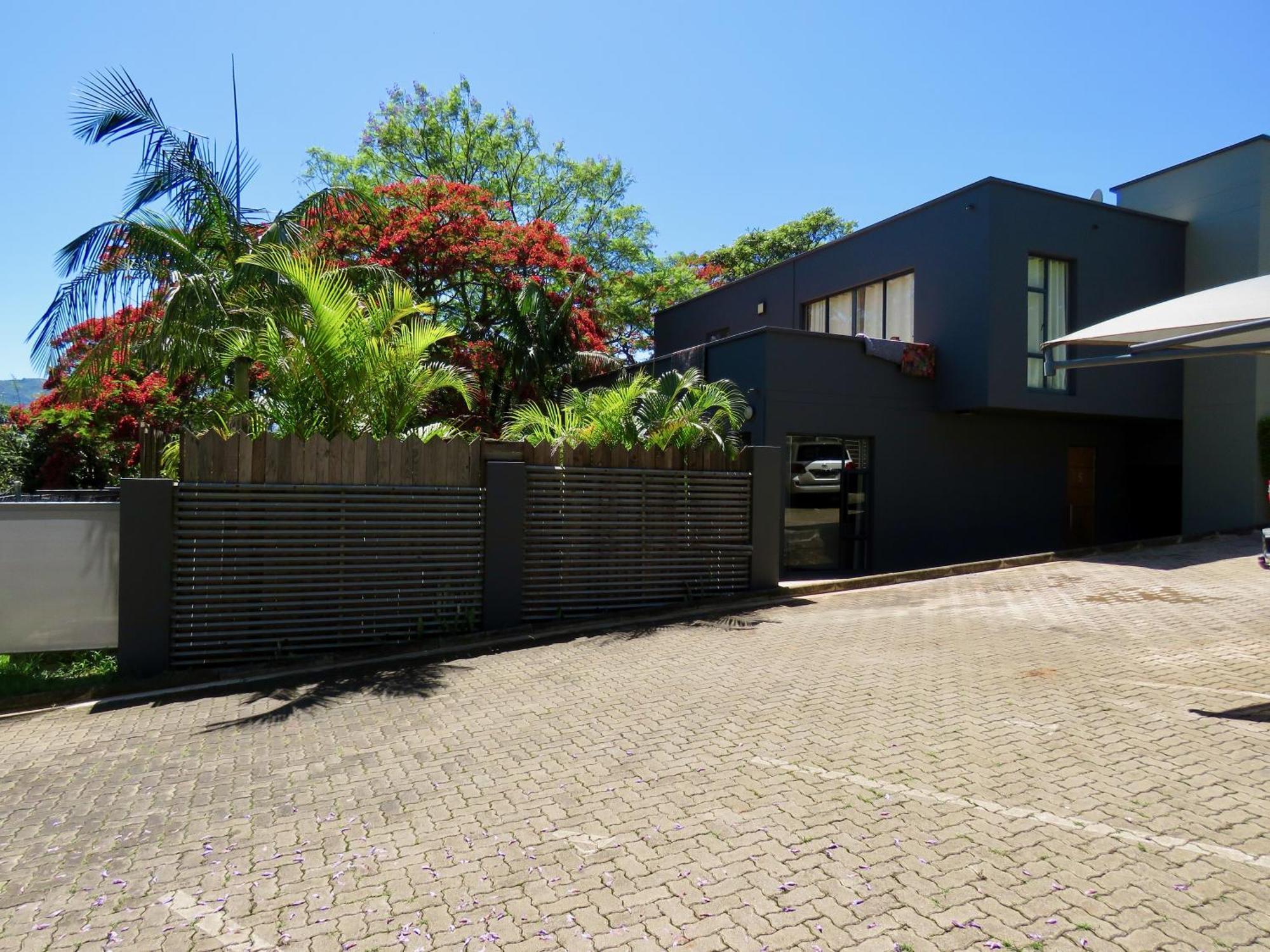 The Executive - Exclusive Self-Catering Apartments - Ezulwini Exterior photo