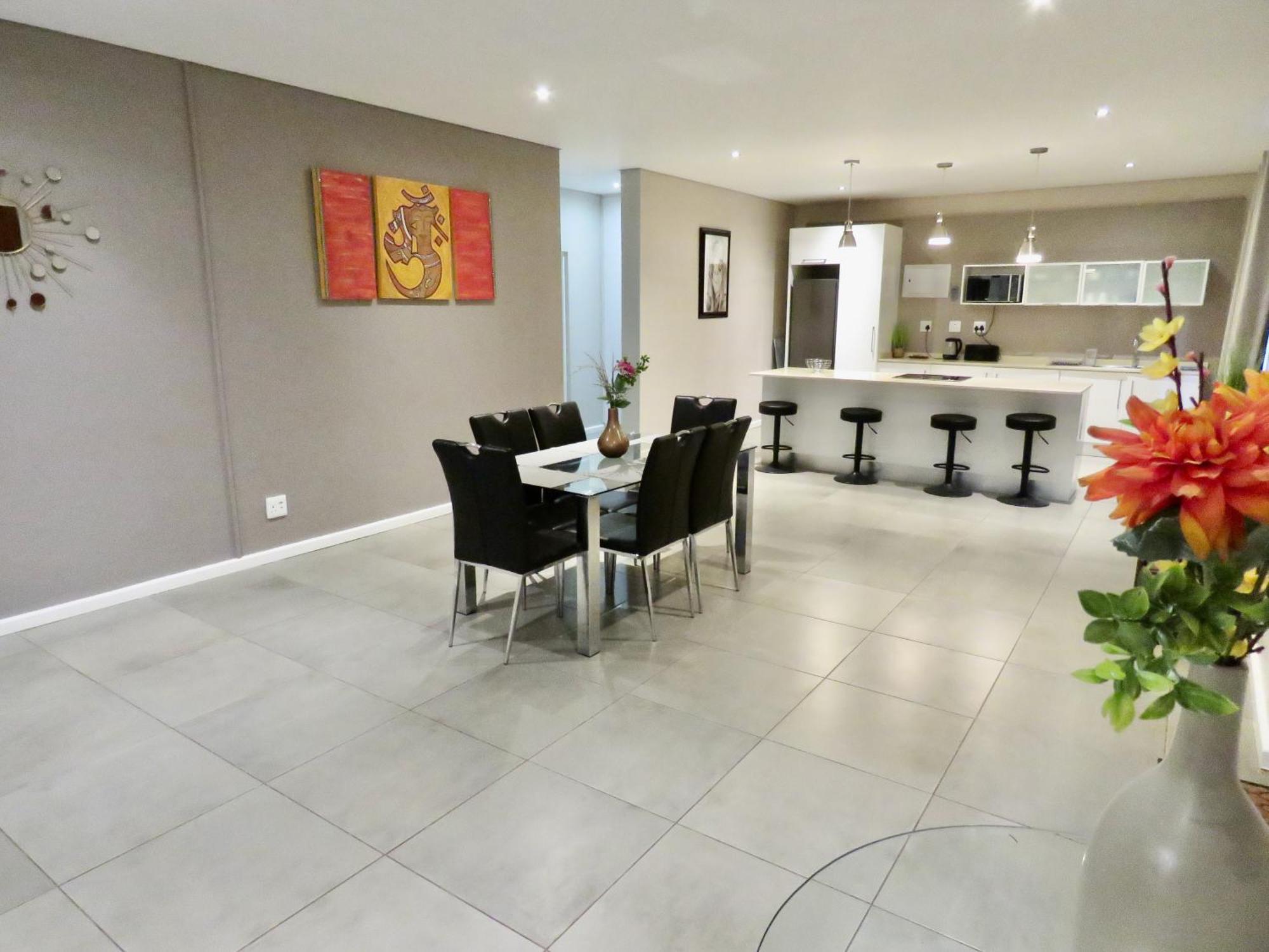The Executive - Exclusive Self-Catering Apartments - Ezulwini Exterior photo