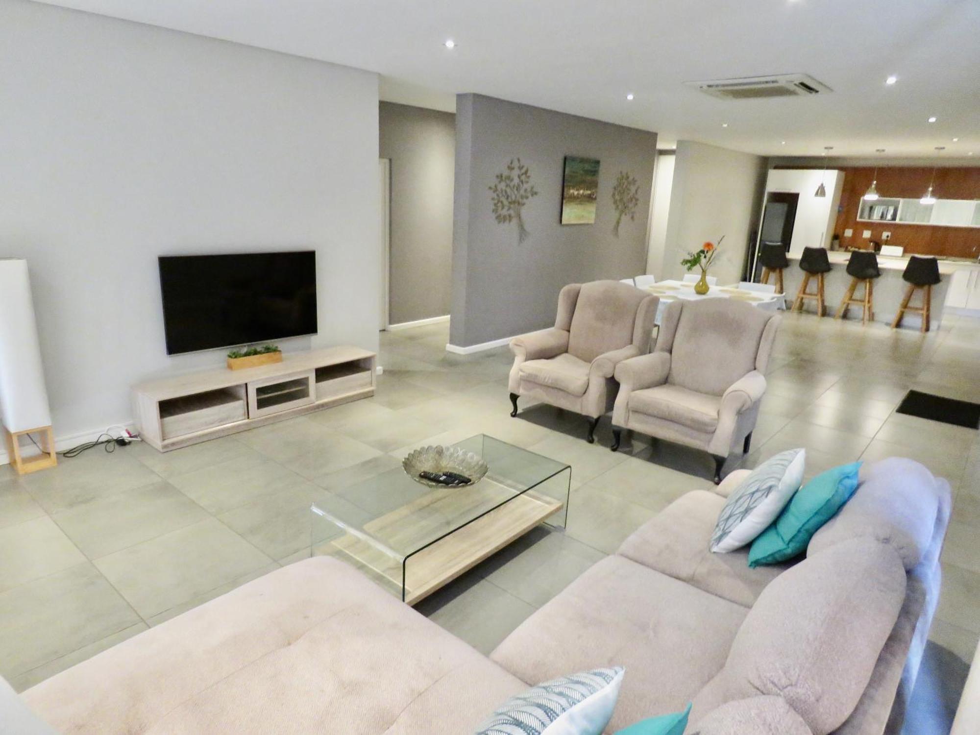 The Executive - Exclusive Self-Catering Apartments - Ezulwini Exterior photo